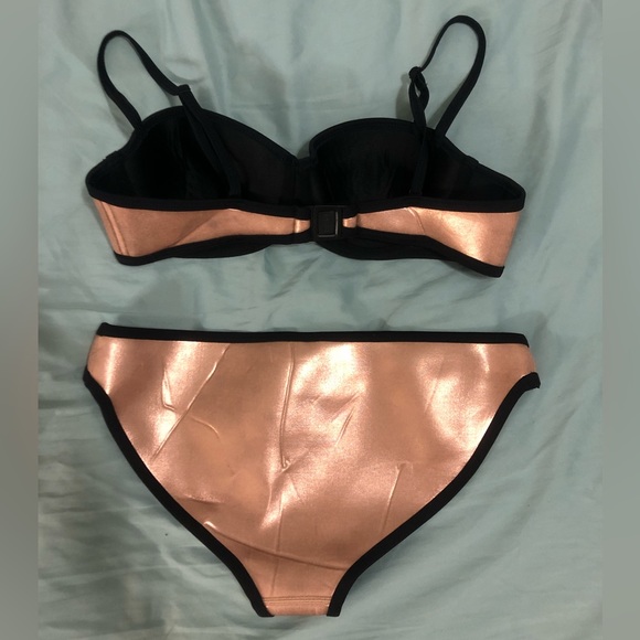 ❌SOLD‼️ TRIANGL Metallic Bikini Size M/L - Picture 5 of 8